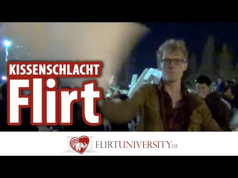 Live Flirts beim größten Kissenschlacht-Flashmob unseres Lebens