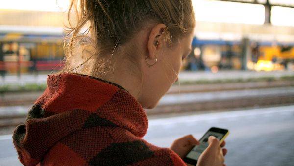 beim chatten flirten und sich verabreden