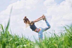 Meditation Gelassenheit lernen Fitnessstudio Frauen