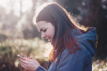 Wie Schreibe Ich Die Perfekte Liebes Sms So Eroberst Du Ihr Herz Im Sturm