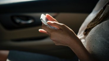 Handy vom Partner kontrollieren – Was passiert?